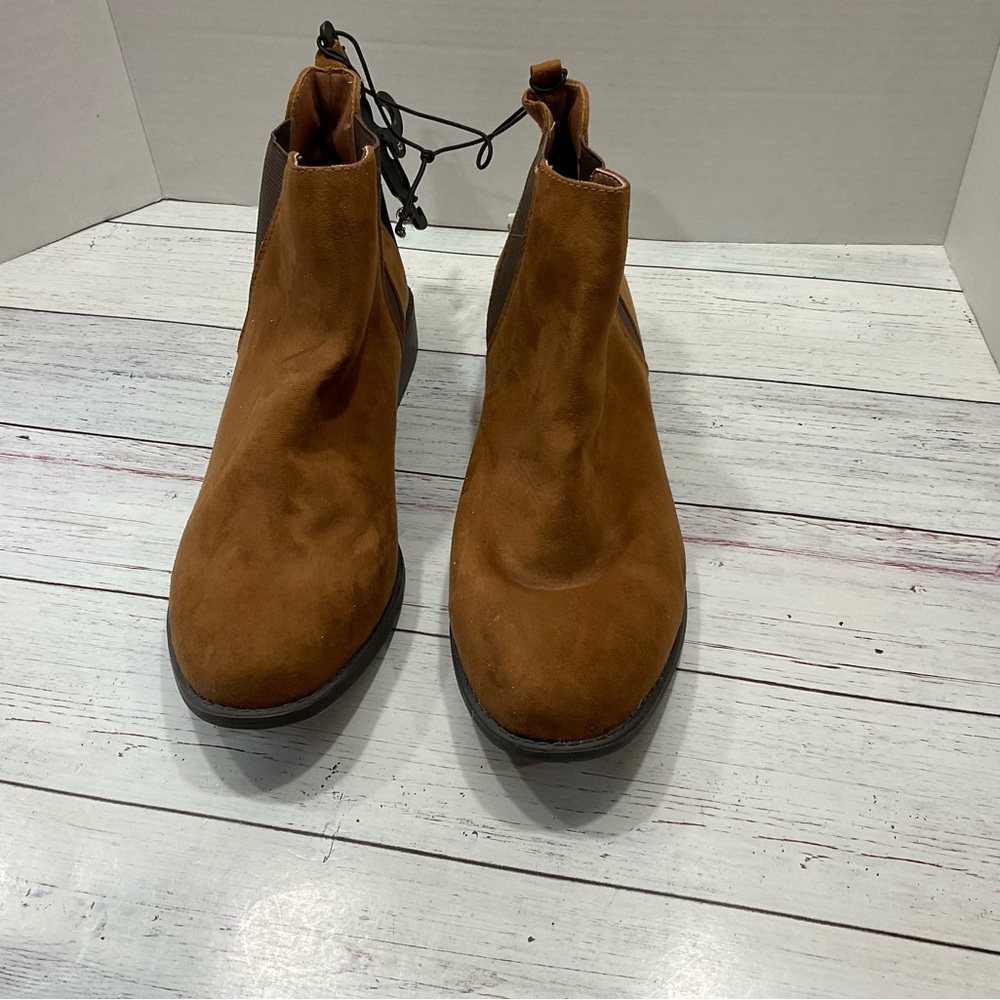City Streets suede bootie